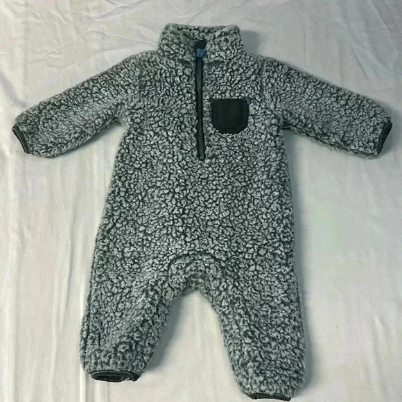 Carter’s - Sherpa bunting bag. Size 3 months - Picture 1 of 4